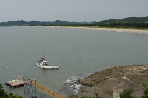 우전리에서 본 해수욕장 전경 